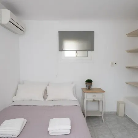 Ultramare Mykonos Beachfront House With 2 Outdoor Tubs Tatil Evi Panormos (Mykonos)