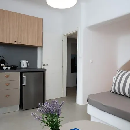 Ultramare Mykonos Beachfront House With 2 Outdoor Tubs Tatil Evi *