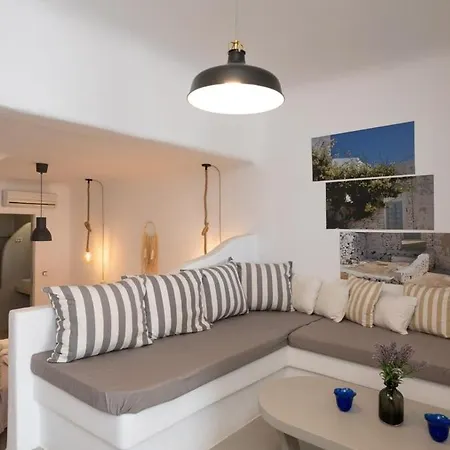 Ultramare Mykonos Beachfront House With 2 Outdoor Tubs Panormos (Mykonos)