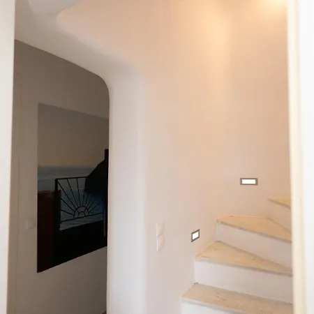 Tatil Evi Ultramare Mykonos Beachfront House With 2 Outdoor Tubs Panormos (Mykonos)