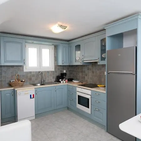 Ultramare Mykonos Beachfront House With 2 Outdoor Tubs بيت للعطل بانورموس ميكونو