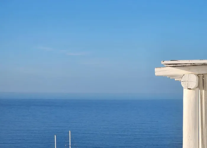 Semesterbostad Ultramare Mykonos Beachfront House With 2 Outdoor Tubs *