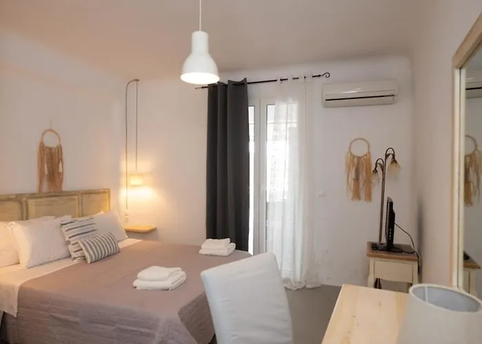 Ultramare Mykonos Beachfront House With 2 Outdoor Tubs Tatil Evi Panormos (Mykonos)